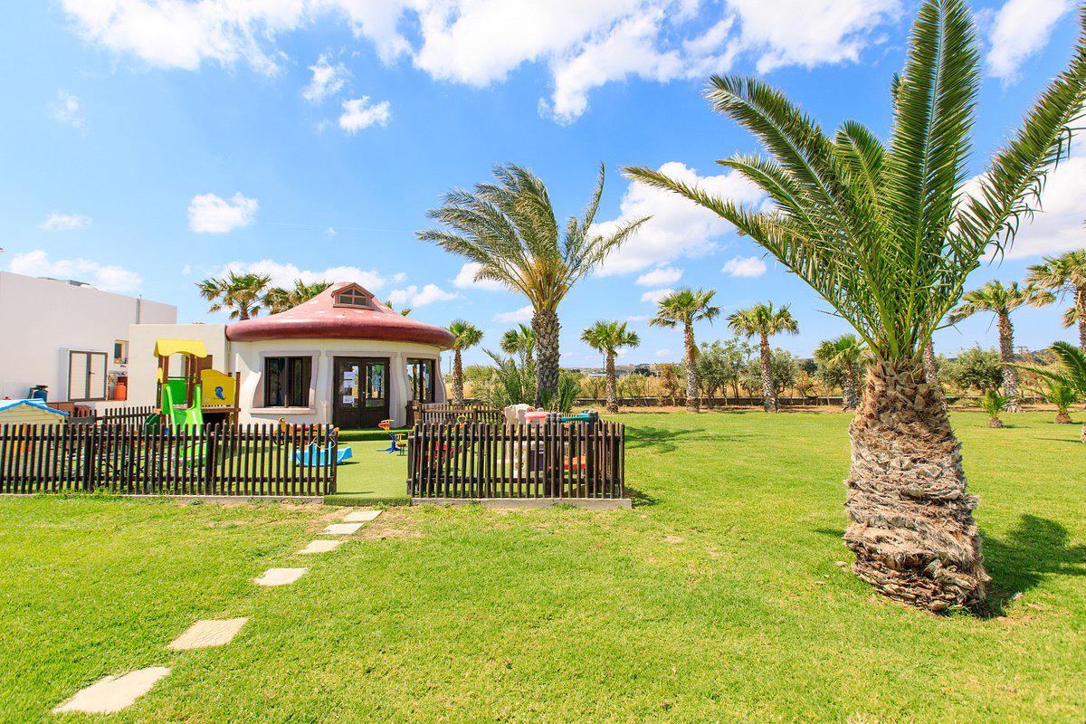 Sovereign Beach - Afbeelding 2