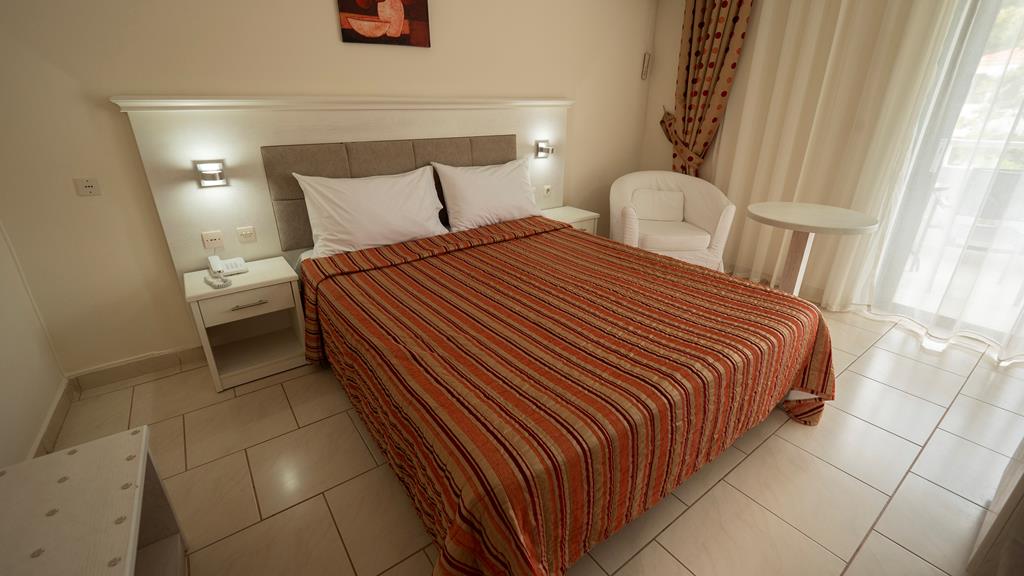 Porfi Beach - Afbeelding 2