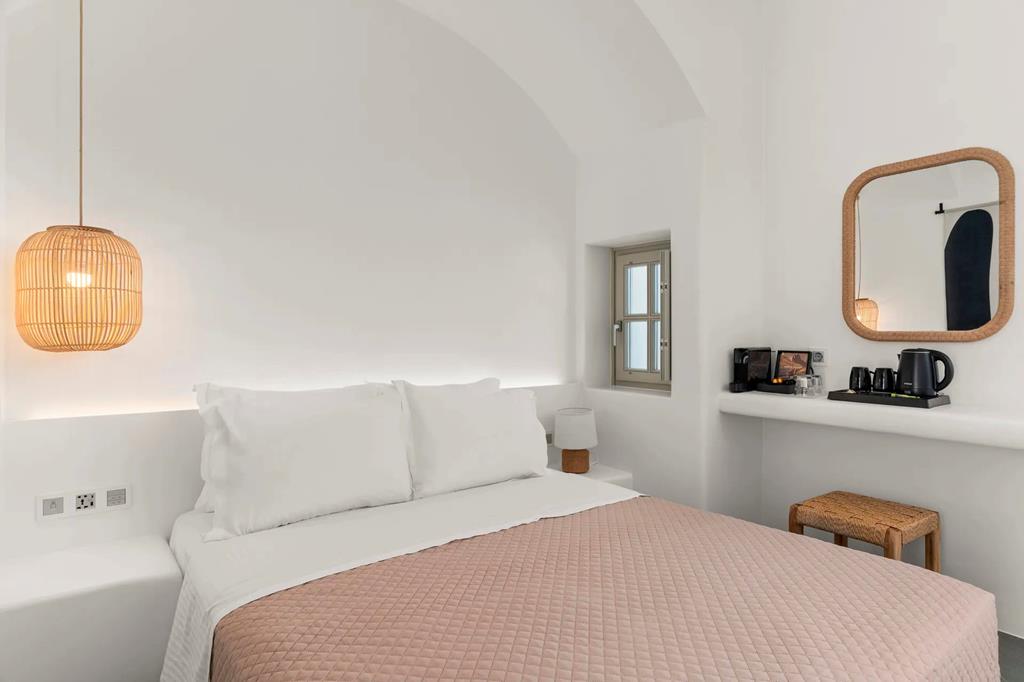 Mr & Mrs White Paros Suites & More - Afbeelding 2