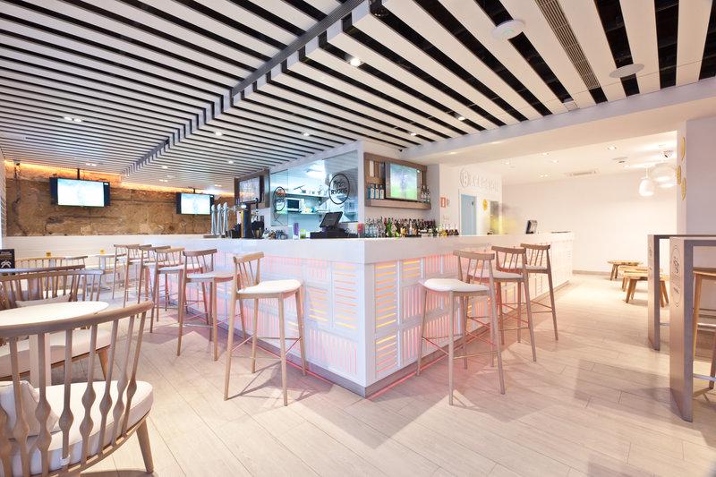 Ryans La Marina - Afbeelding 4