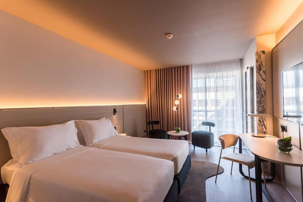 Azoris Royal Garden - Afbeelding 2