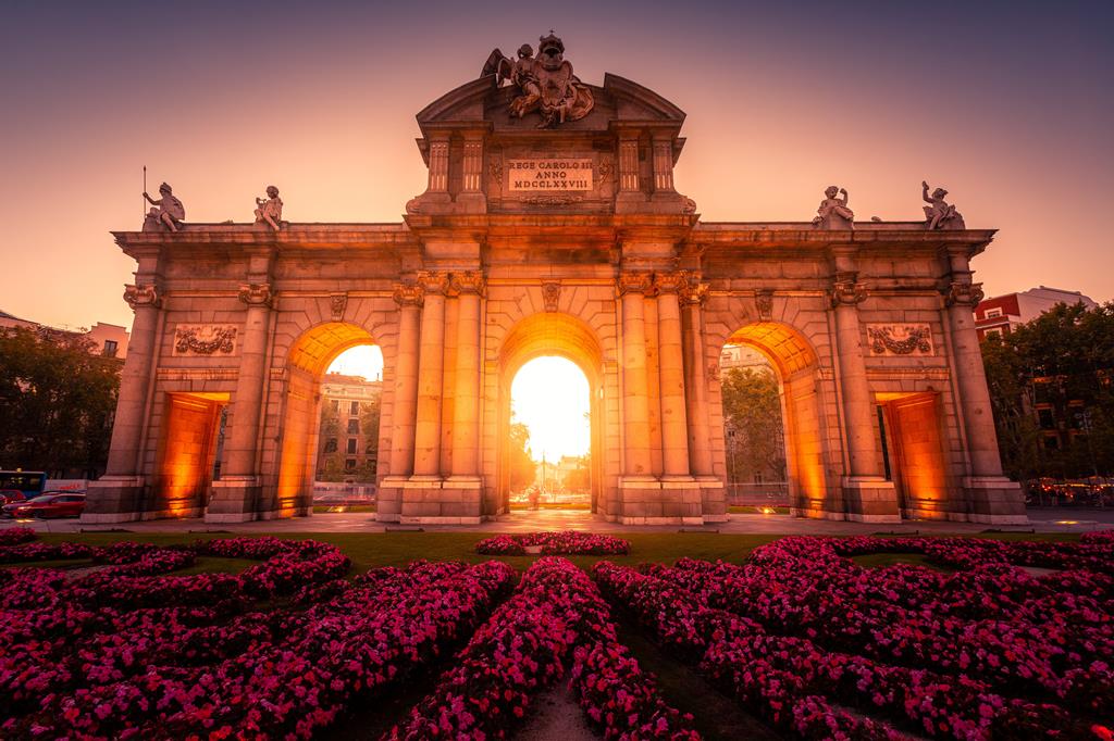 H10 Puerta de Alcalá - Afbeelding 3