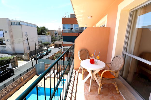 Martinez - Afbeelding 2