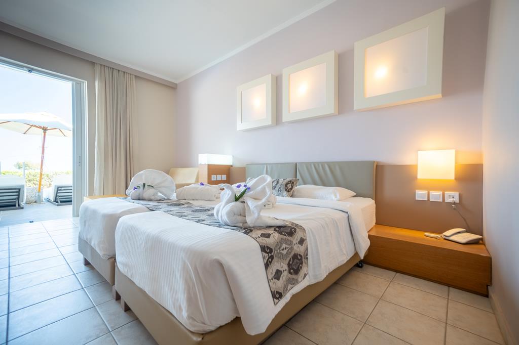 Sovereign Beach Hotel - Afbeelding 3