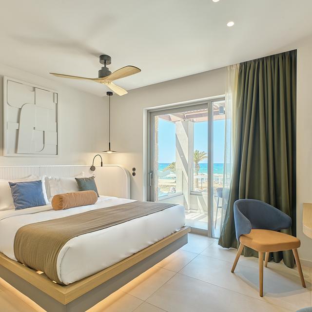 Hotel Paralos Kosta Alimia - Afbeelding 2