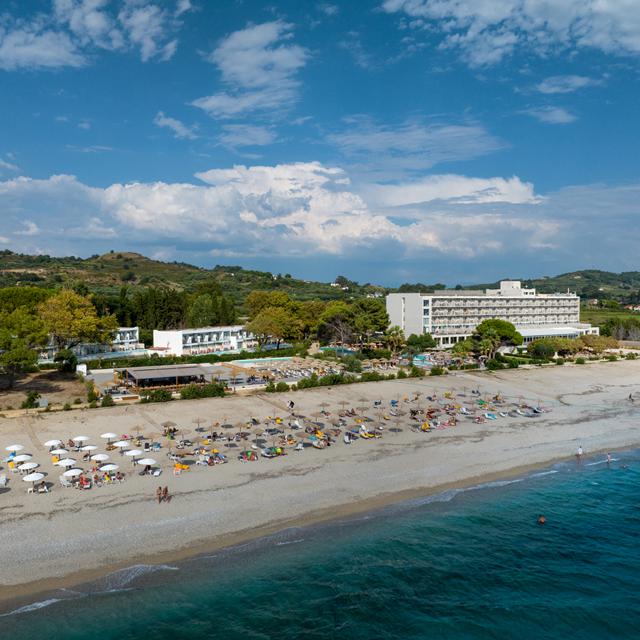 Hotel Ninos Grand Beach Resort - Afbeelding 4