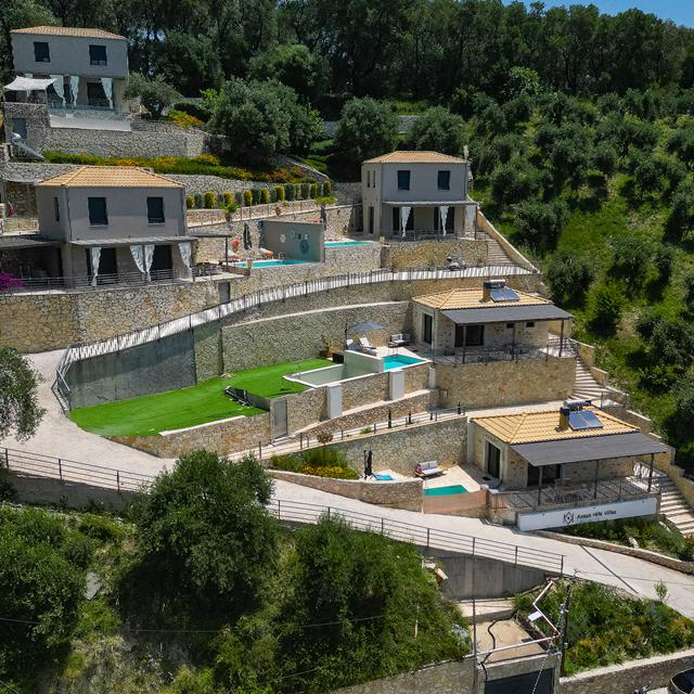 Asaya Hills Villas - Afbeelding 2