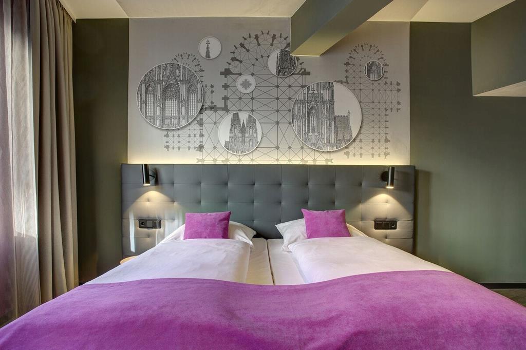 Boutique 003 Köln am Dom - Afbeelding 2