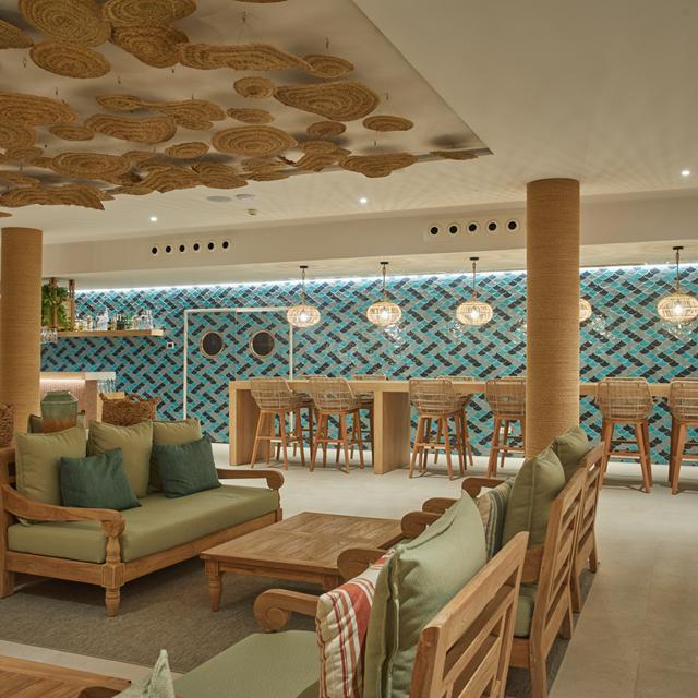 Cala San Miguel Ibiza Resort, Curio by Hilton - Afbeelding 2