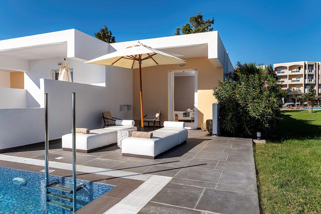 Sovereign Beach Hotel - Afbeelding 4