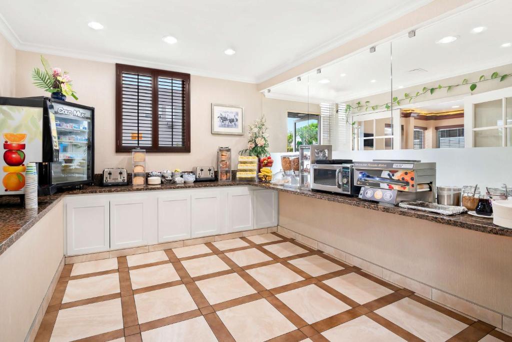 SureStay Hotel by Best Western Santa Monica - Afbeelding 3