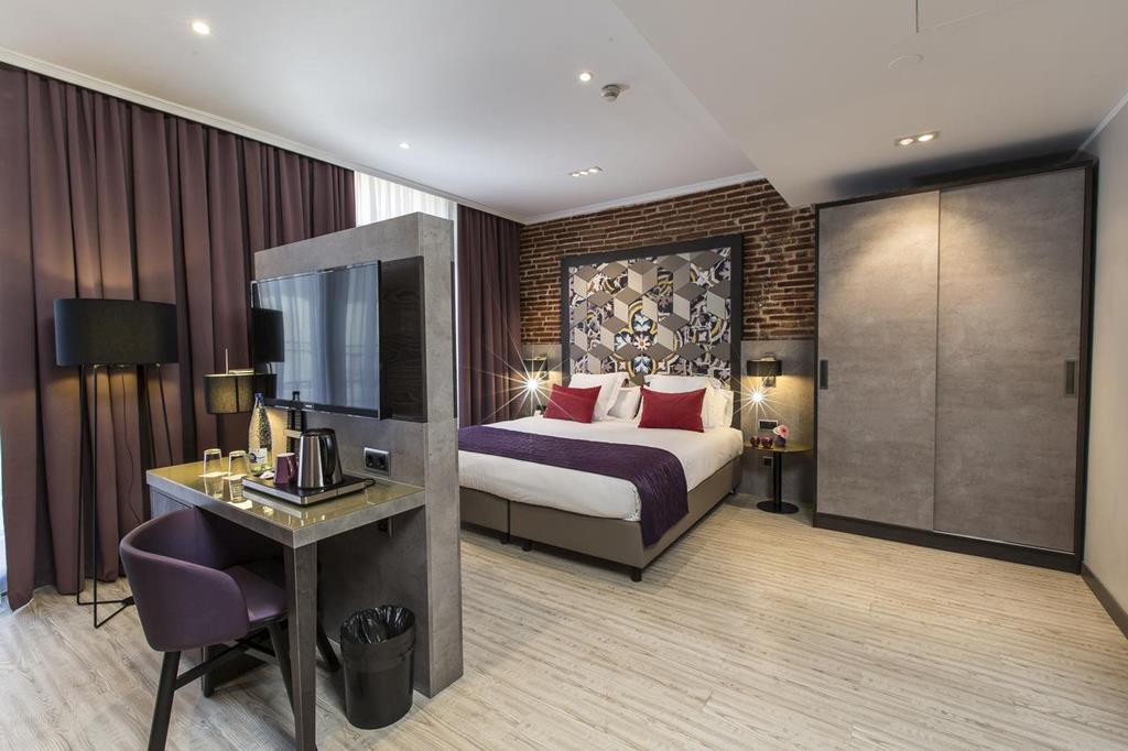 Leonardo Las Ramblas - Afbeelding 2