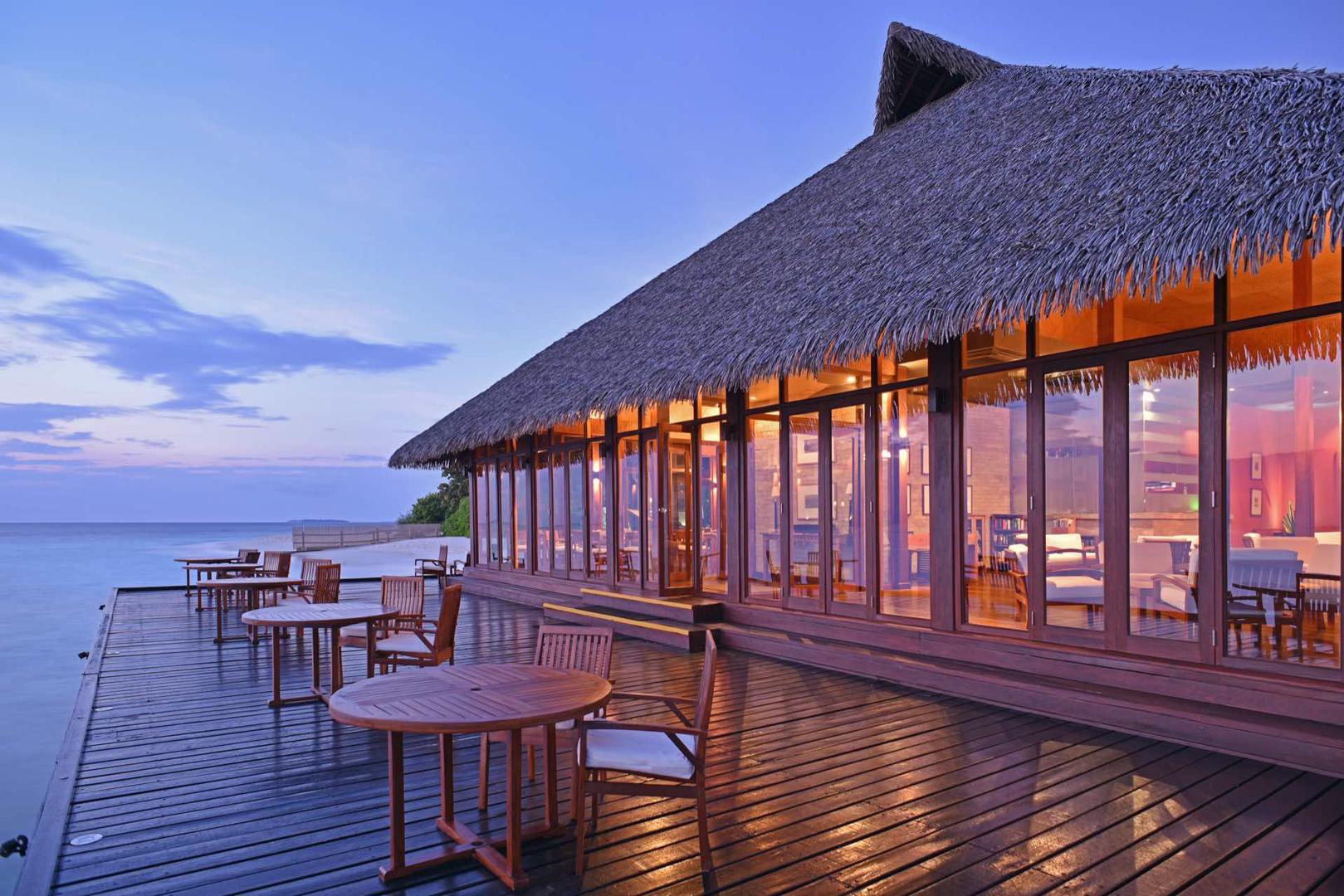 Adaaran Prestige Water Villas - Afbeelding 2