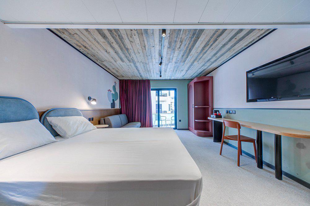ibis Styles ST Pauls Bay Malta - Afbeelding 2