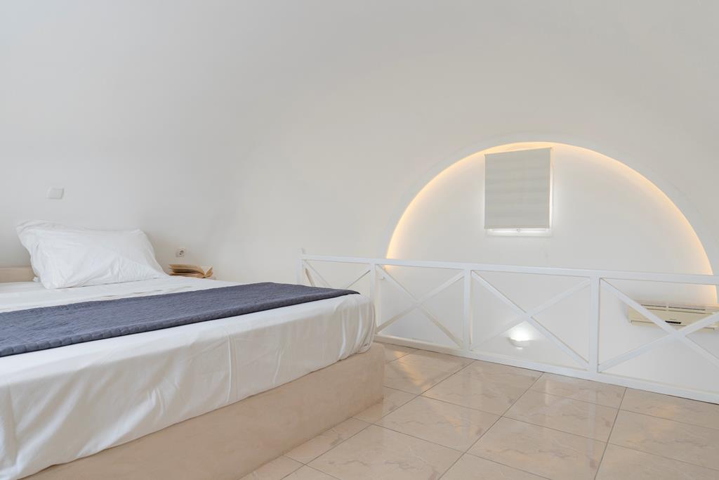 Bella Santorini - Afbeelding 4