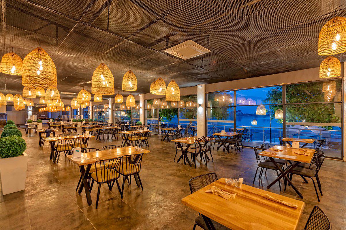 Club Meri - Afbeelding 2