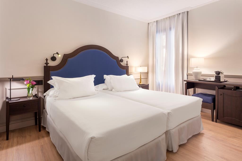 H10 Corregidor Boutique - Afbeelding 2