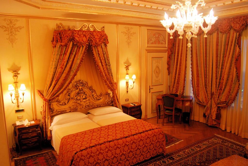 Regina Palace - Afbeelding 3