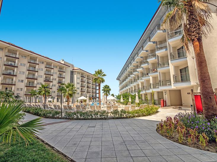 Ramada Wyndham Suites Kusadasi - Afbeelding 4