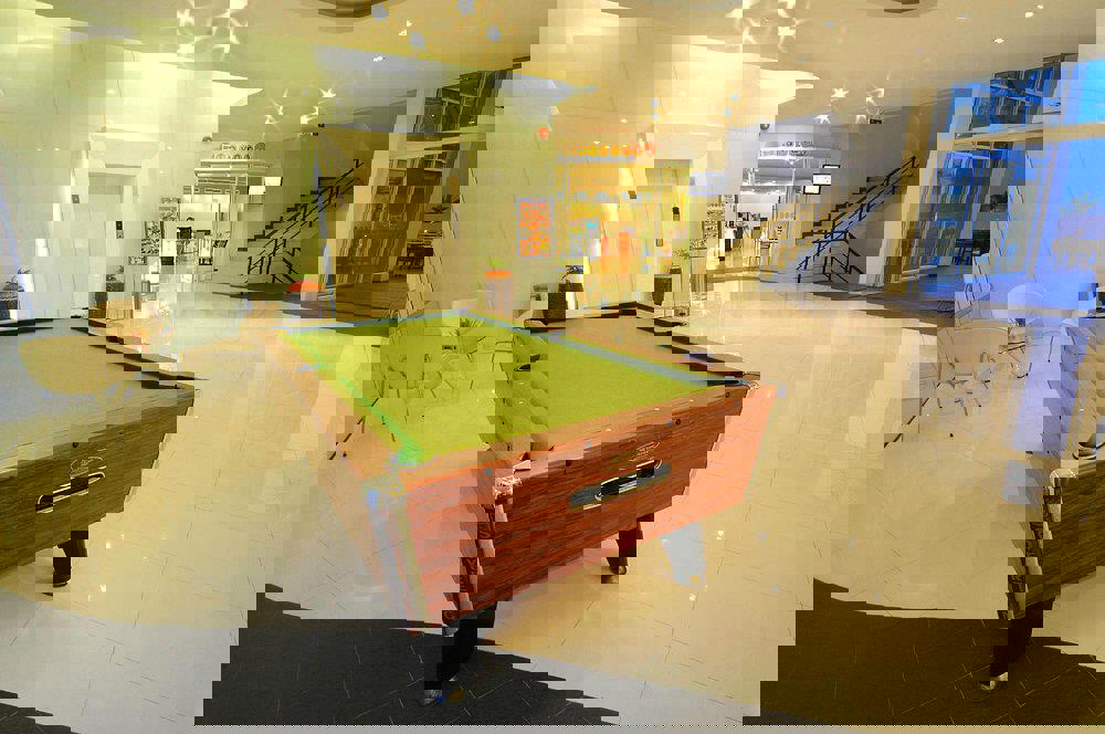 J Pattaya - Afbeelding 4