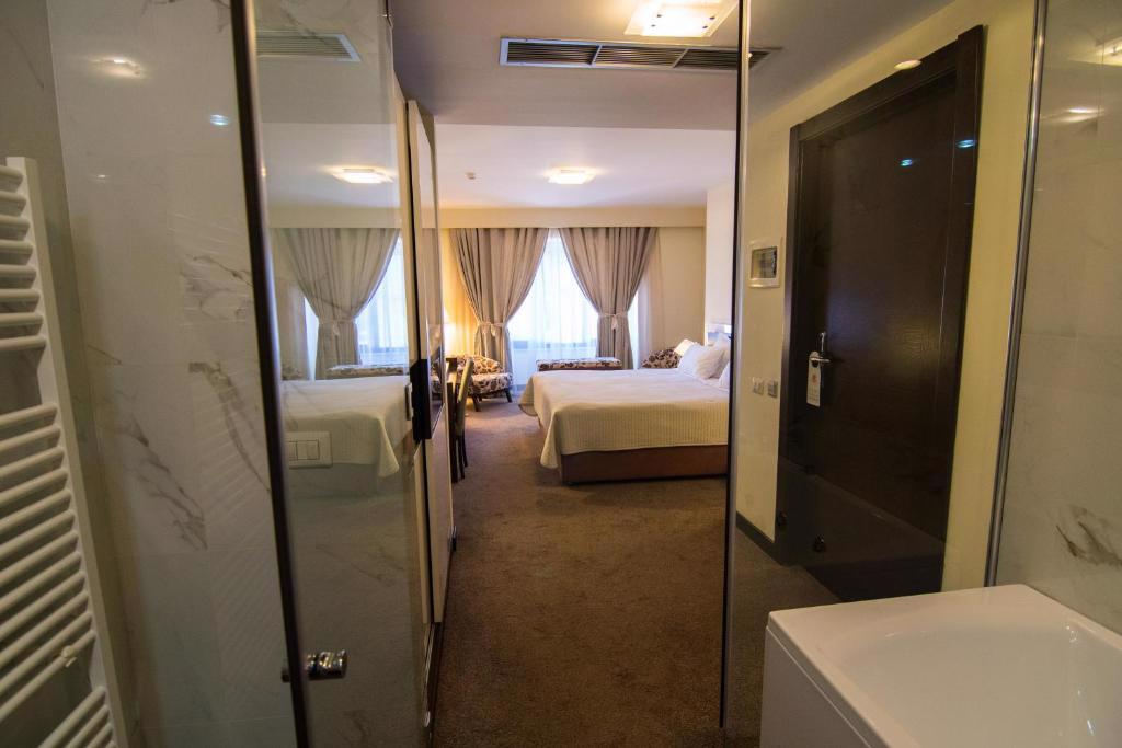 Kotoni Boutique - Afbeelding 2