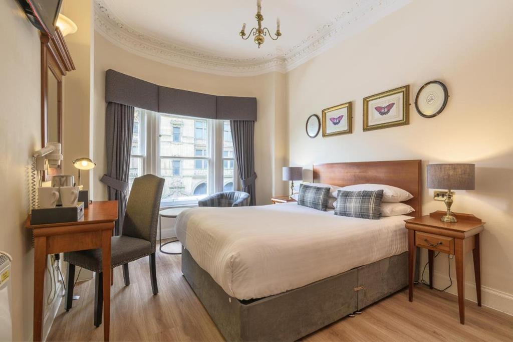 Old Waverley - Afbeelding 2