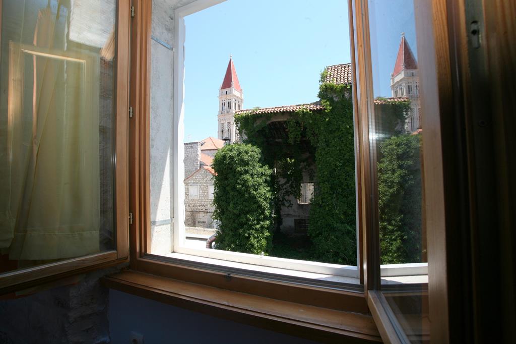 Tragos - Afbeelding 3