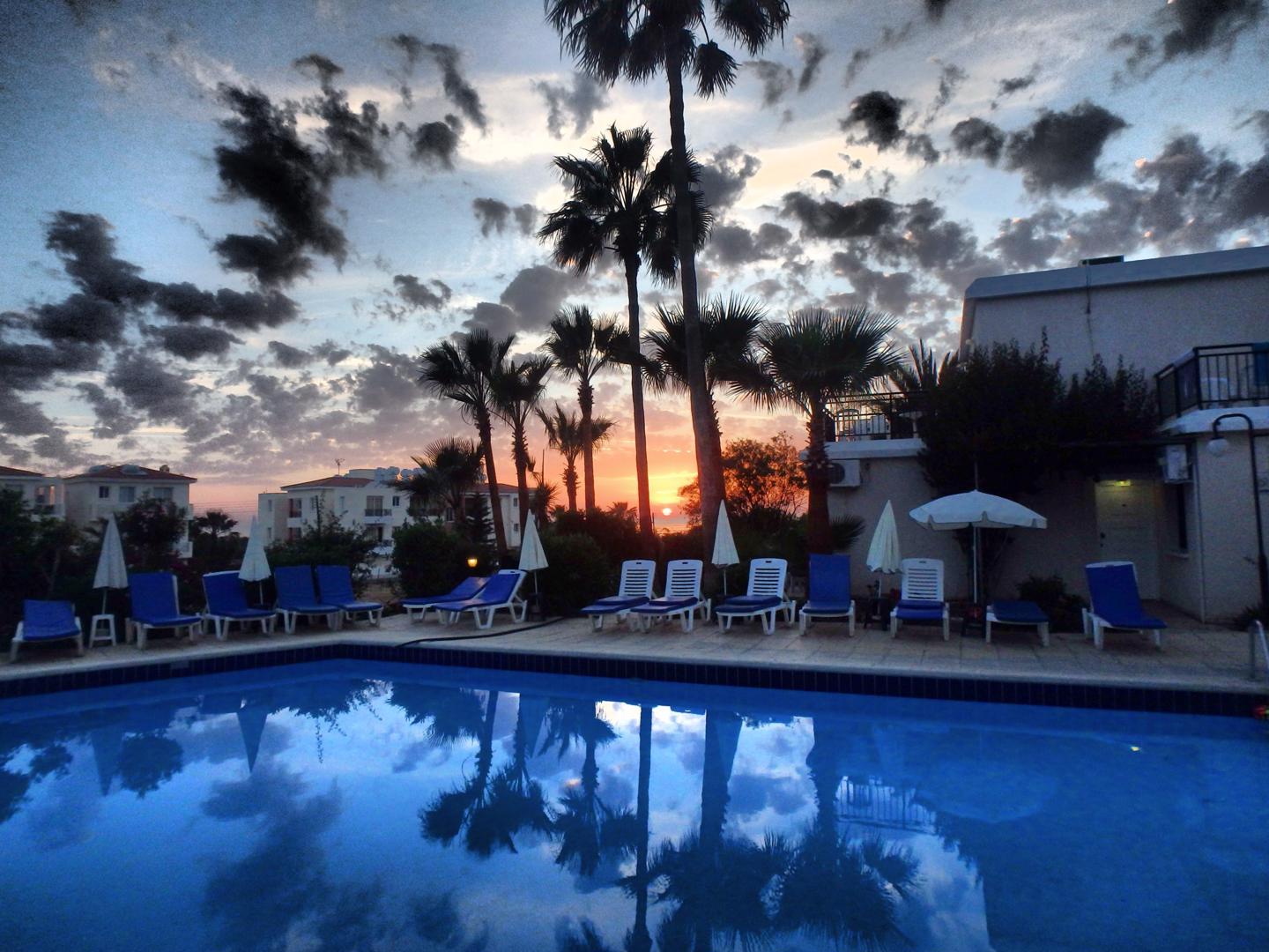 Hilltop Gardens - Afbeelding 3