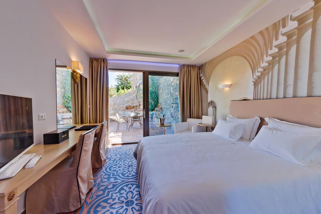 Royal Marmin Bay Boutique & Art - Afbeelding 2