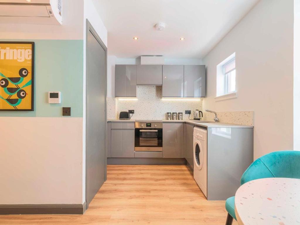 Holyrood Aparthotel - Afbeelding 2