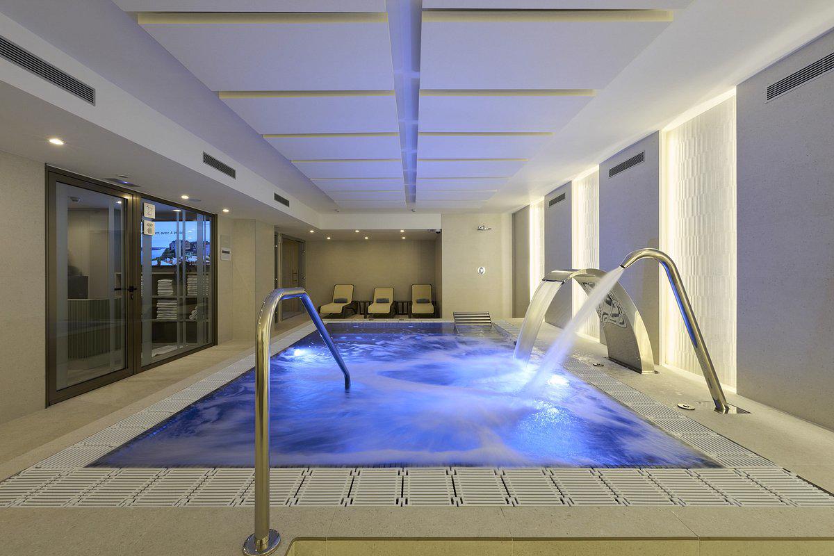 Catalonia La Maquinista - Afbeelding 3