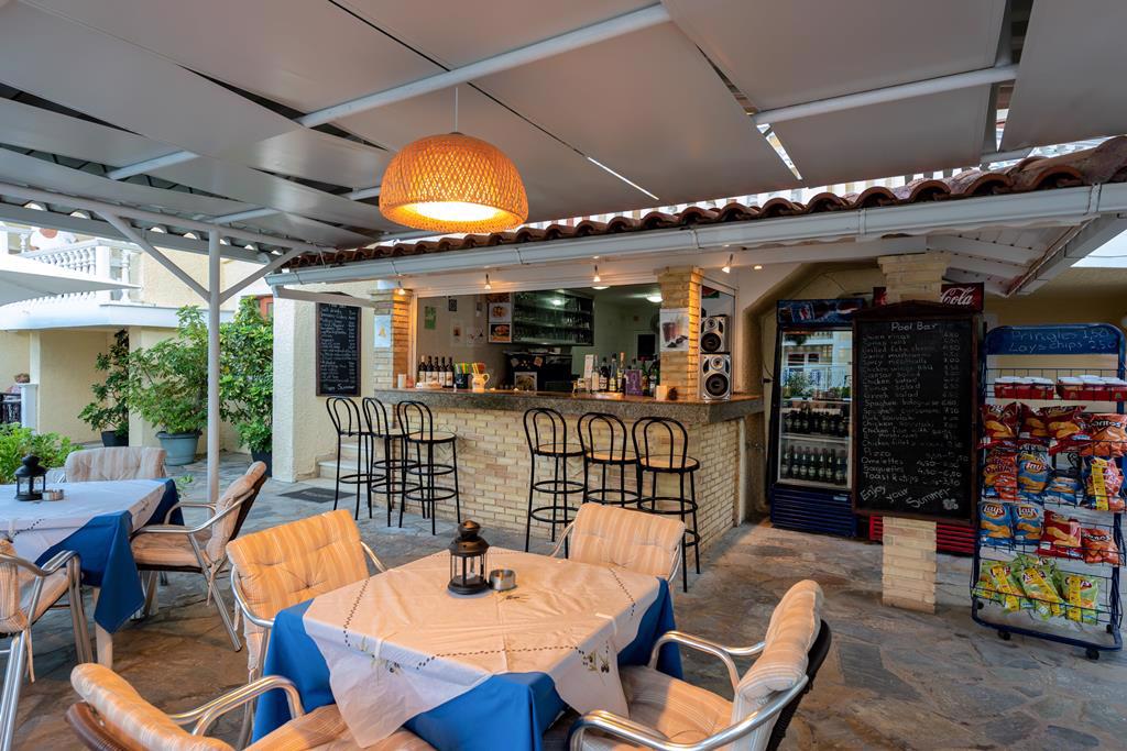 Iliessa Beach - Afbeelding 4