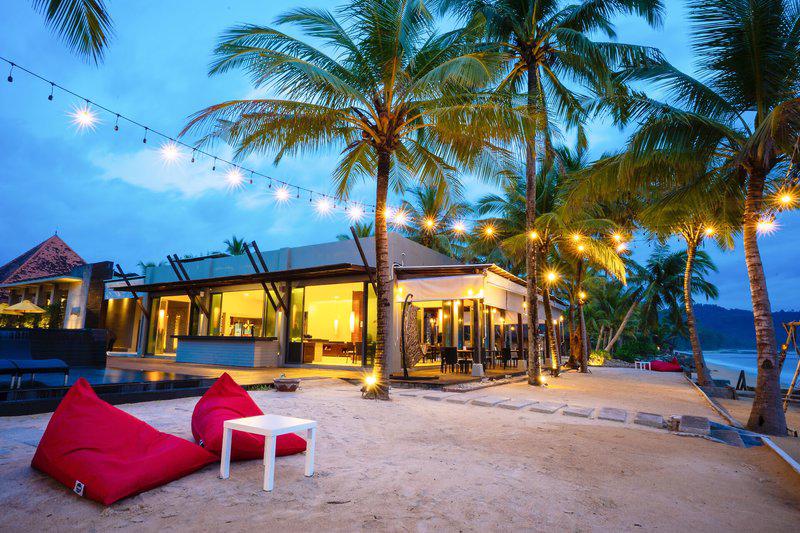 Chong Fah Beach - Afbeelding 2