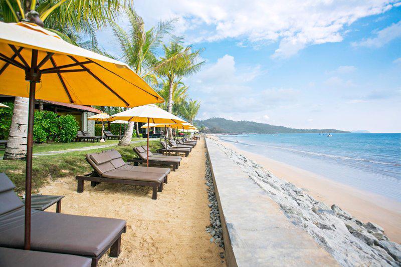 Chong Fah Beach - Afbeelding 4