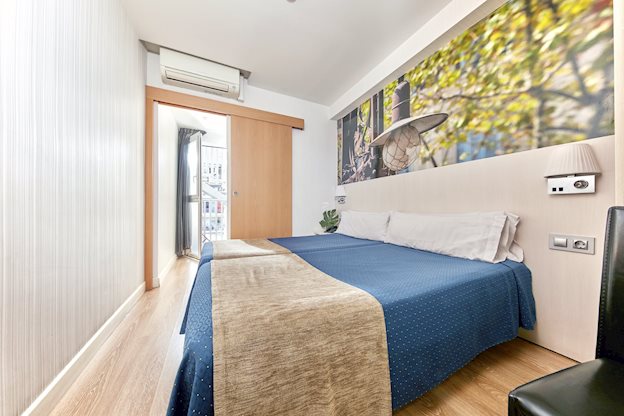 Transit - Afbeelding 2