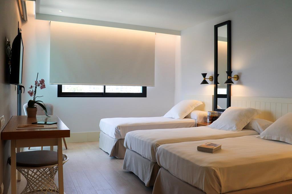 Almirante - Afbeelding 3