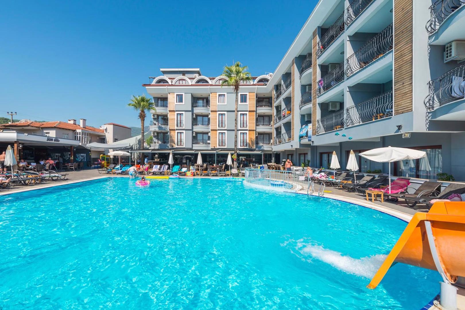 Club Viva - Afbeelding 3