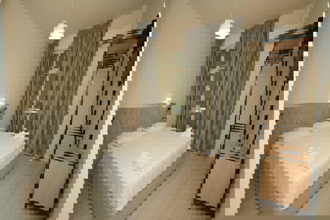 Sunset Hotel - Afbeelding 4