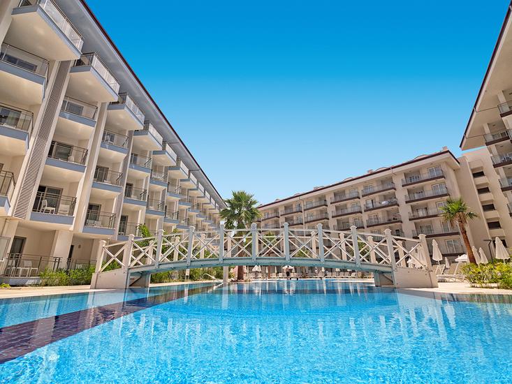 Ramada Wyndham Suites Kusadasi - Afbeelding 3