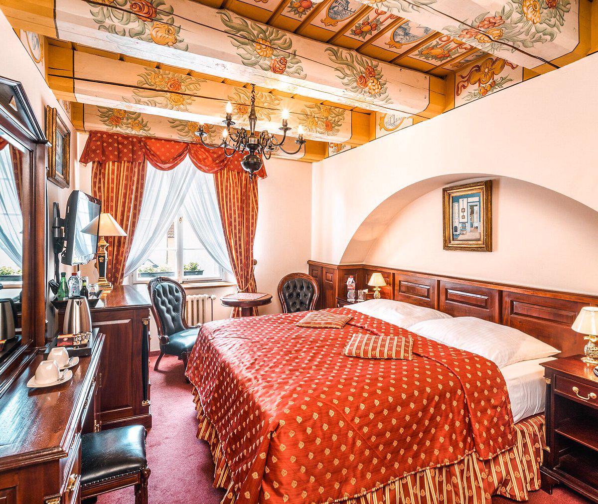 U Zlateho Stromu - Afbeelding 3