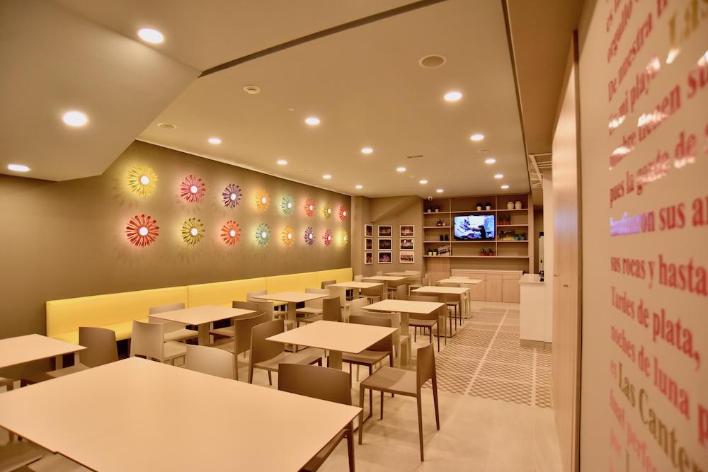 Dona Luisa - Afbeelding 2