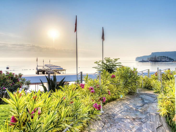 Golden Lotus - Afbeelding 2