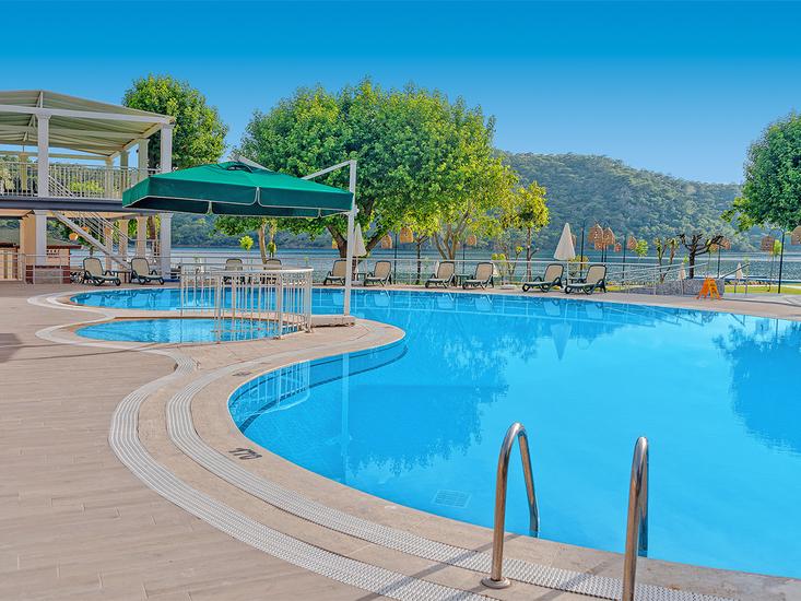 Club Meri - Afbeelding 3