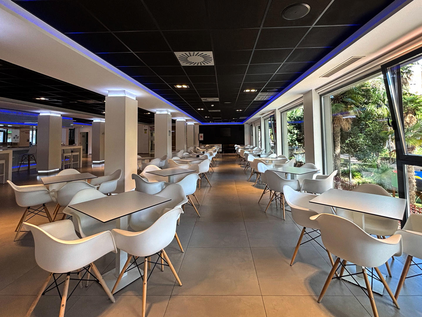 Melina - Afbeelding 2