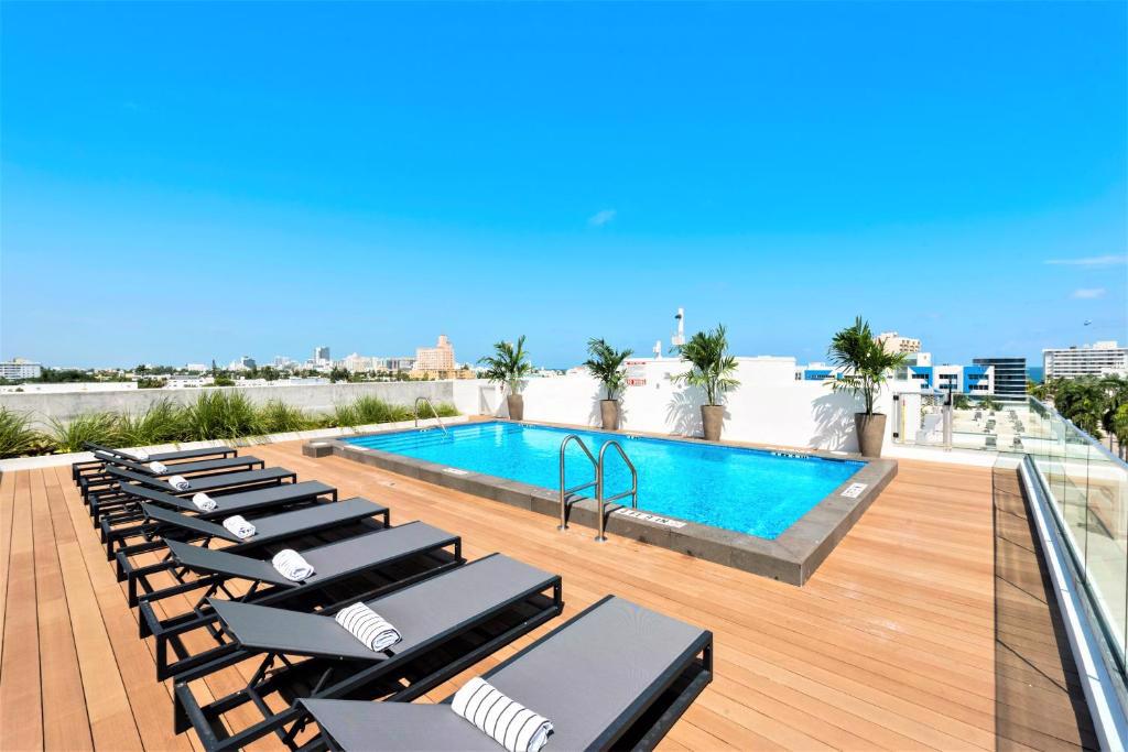 Upsun en Social Club - Afbeelding 4