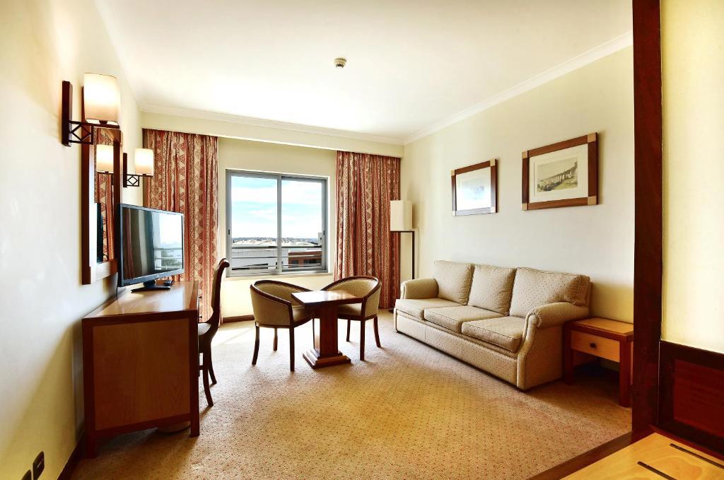 Real Oeiras - Afbeelding 2