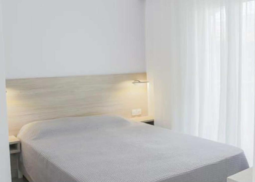 Three Stars - Afbeelding 4