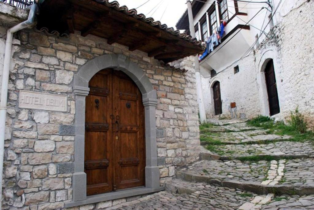 Osumi - Afbeelding 2