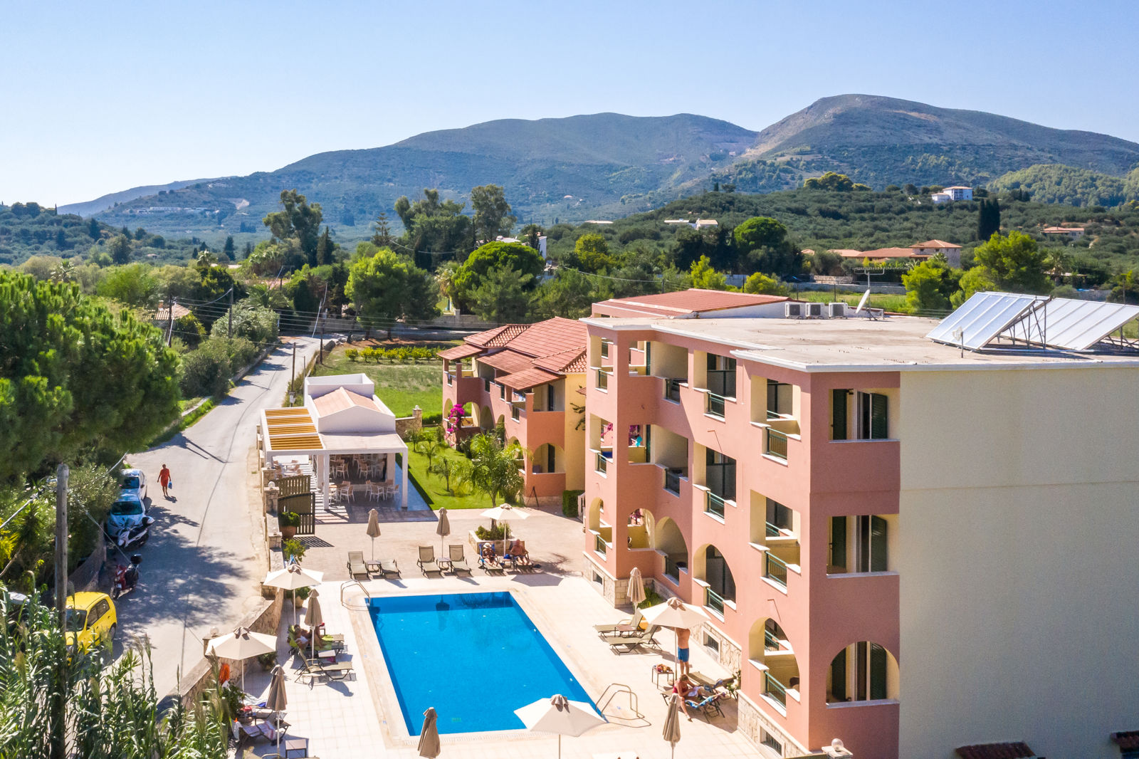 Koukla Mare Studios - Afbeelding 4