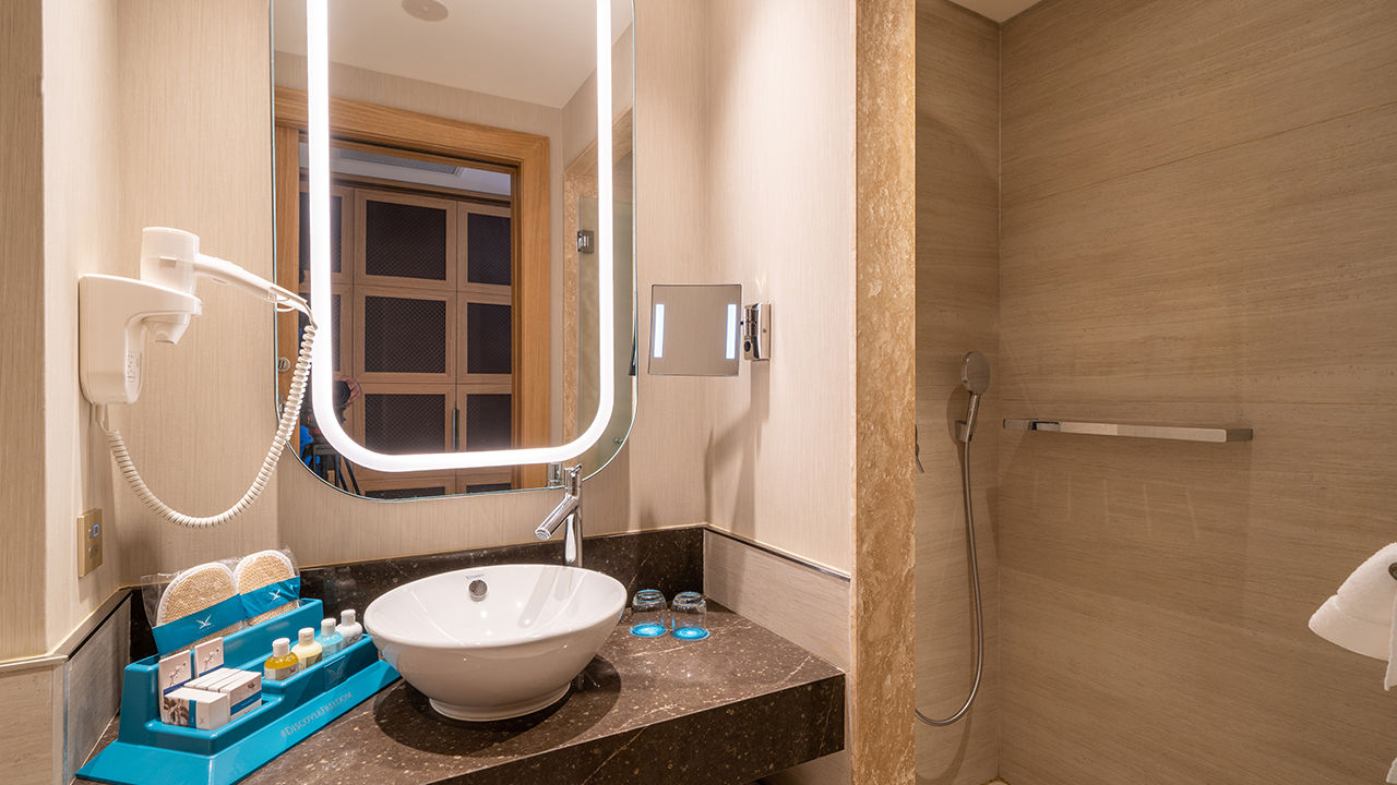 Liberty Fabay - Afbeelding 2